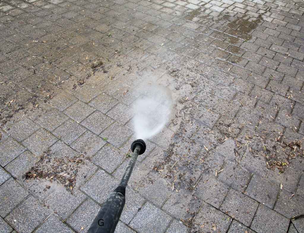 commercial pressure cleaning