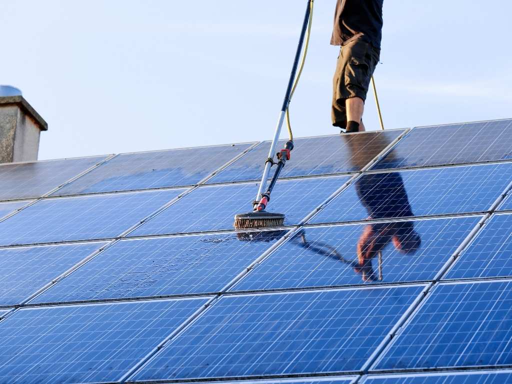 solar panel cleaning