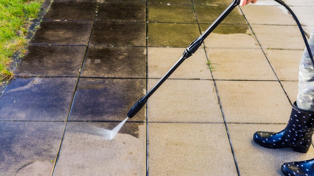 commercial pressure cleaning