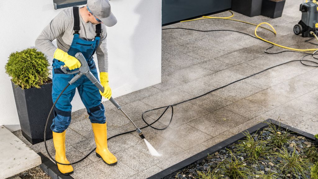 Advanced high pressure cleaning services