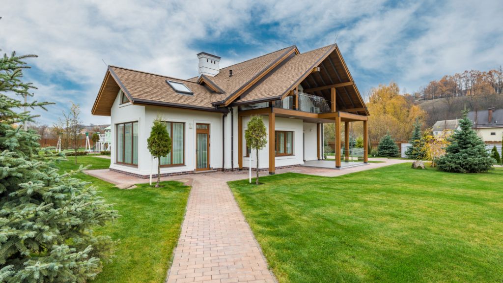 Premium exterior house cleaning services