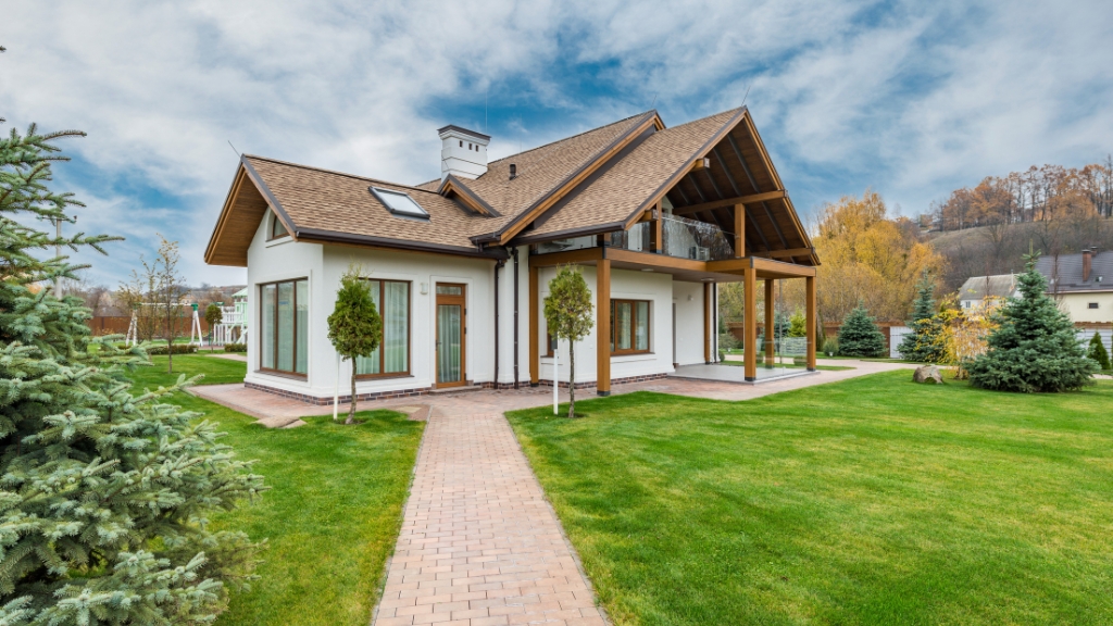 Detailed exterior house cleaning