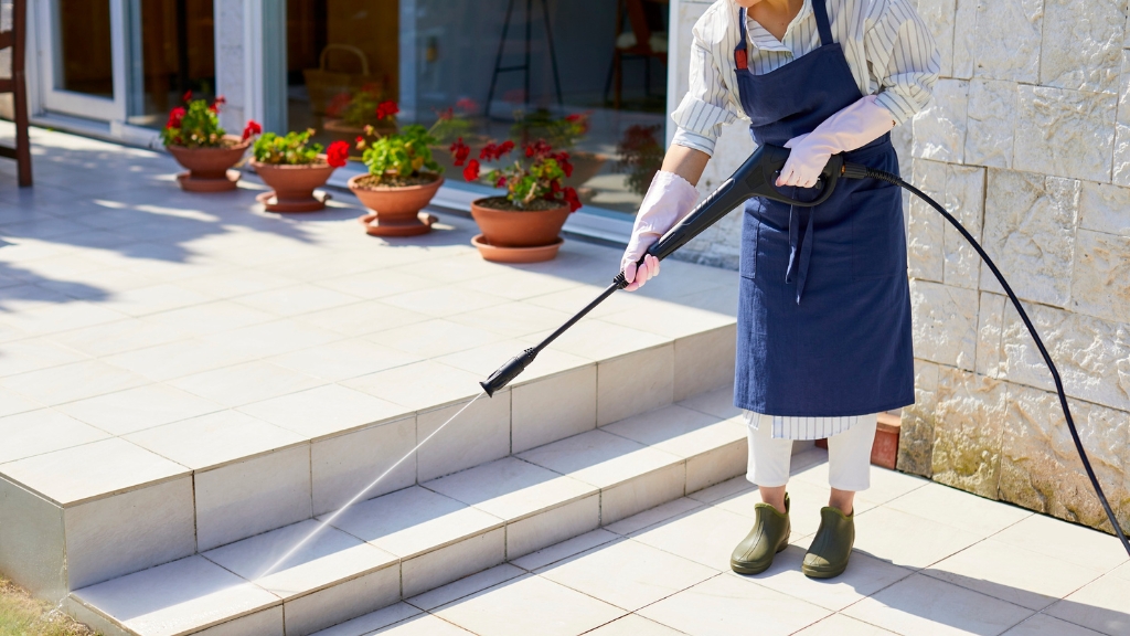 Affordable commercial pressure cleaning