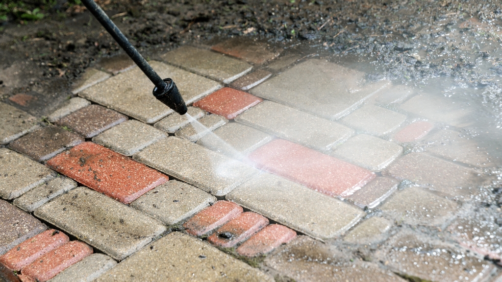 concrete pressure cleaning in adelaide