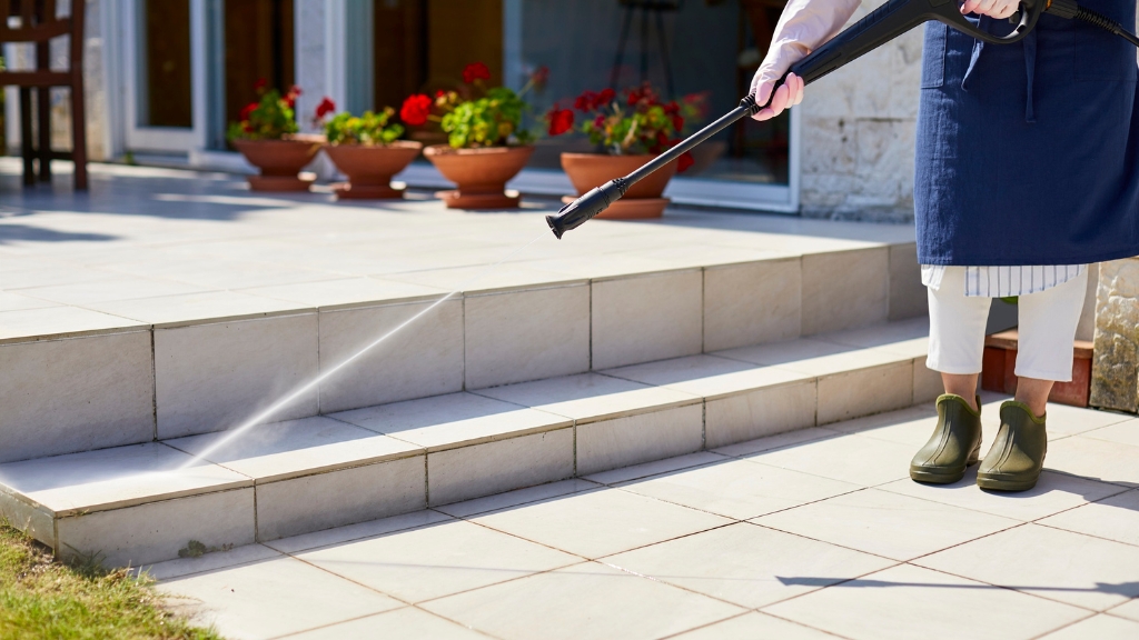 pressure cleaning in adelaide